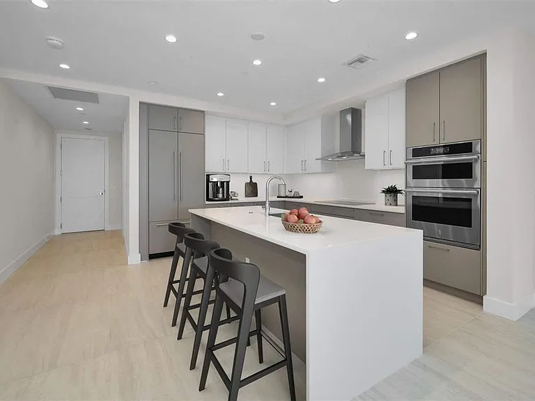 275 1st Ave S #3503 — Photo 9