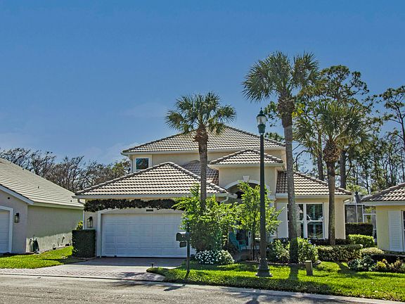 3rd image of 8085 SE Morningwood Pl