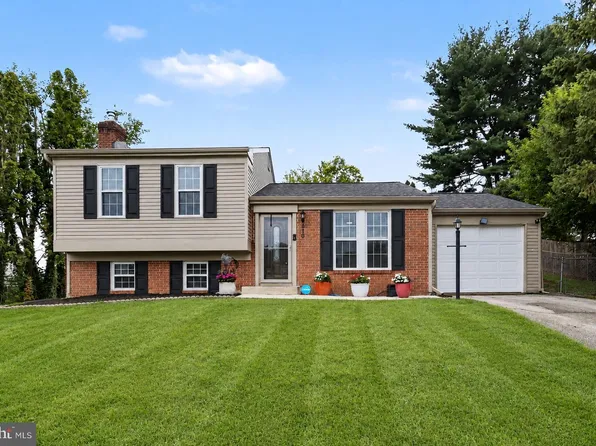310 Rita Rd, York, PA 17402