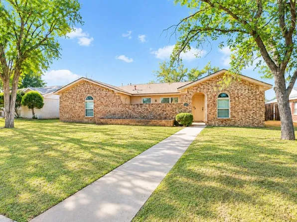 2404 Haynes Dr, Midland, TX 79705