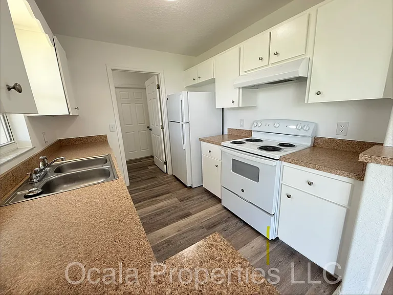 2451 SW 147th Place Rd — Photo 11