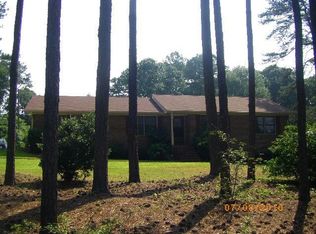 49 Manger Ave, Bethlehem, GA 30620