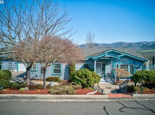 170 Orchard Hill Ln, Roseburg, OR 97471