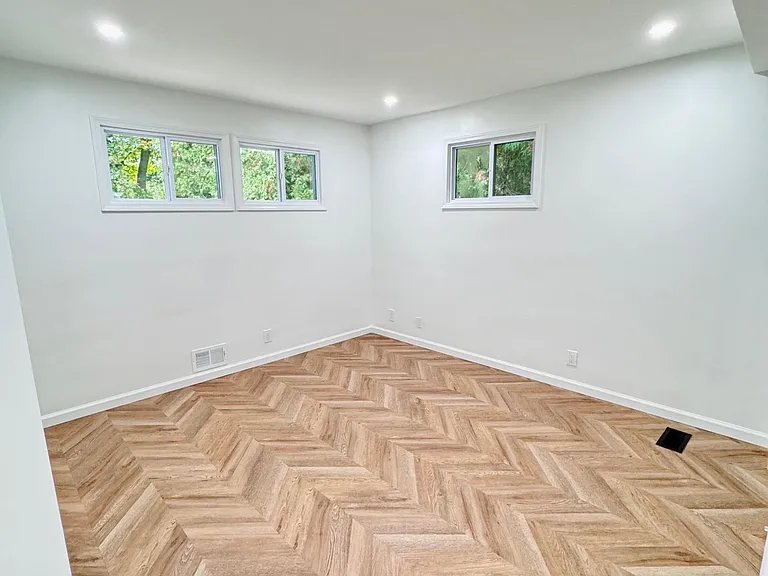1115 Edgewood Ave — Photo 9