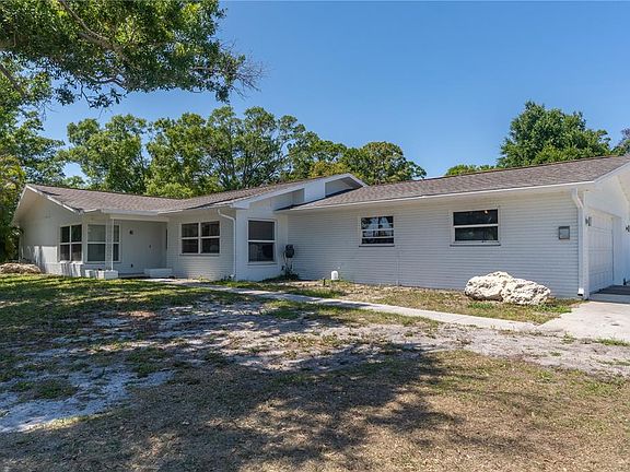 2nd image of 12705 Park Blvd