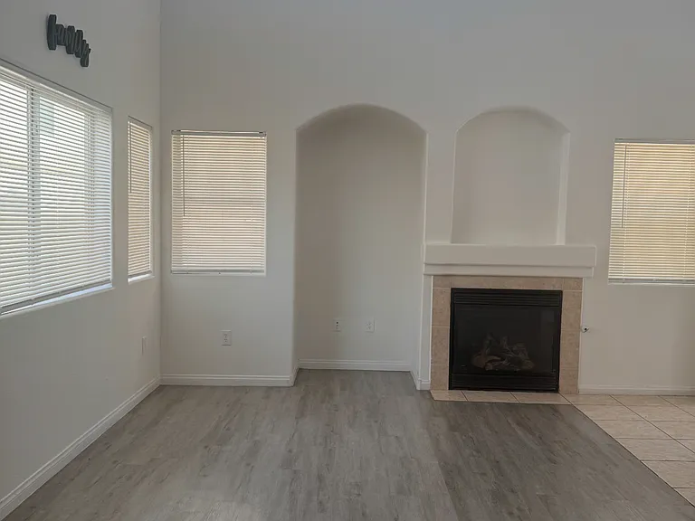 6320 Blue Twilight Ct — Photo 2