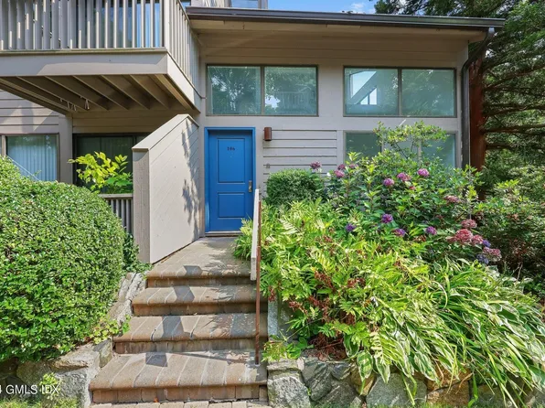 1465 E Putnam Ave, Greenwich, CT