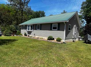 115 Circular Ave, Wallingford, VT 05773
