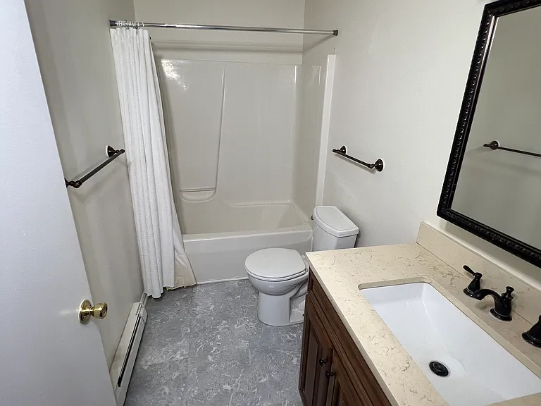 4072 Rose Bud Ct #72 — Photo 5