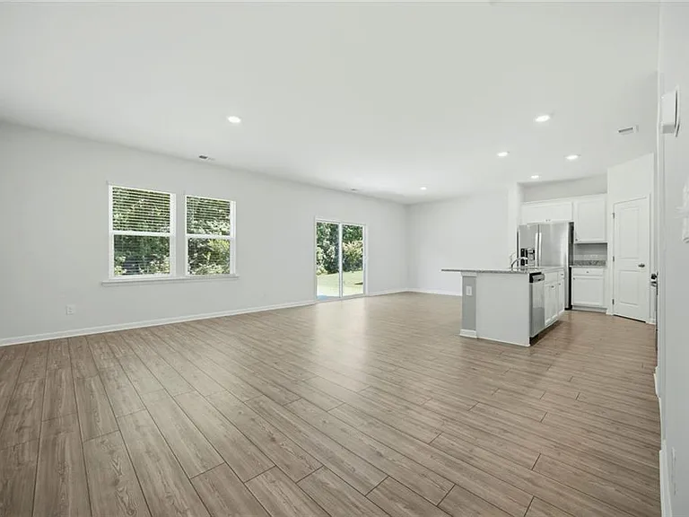 111 Horned Owl Ave — Photo 8