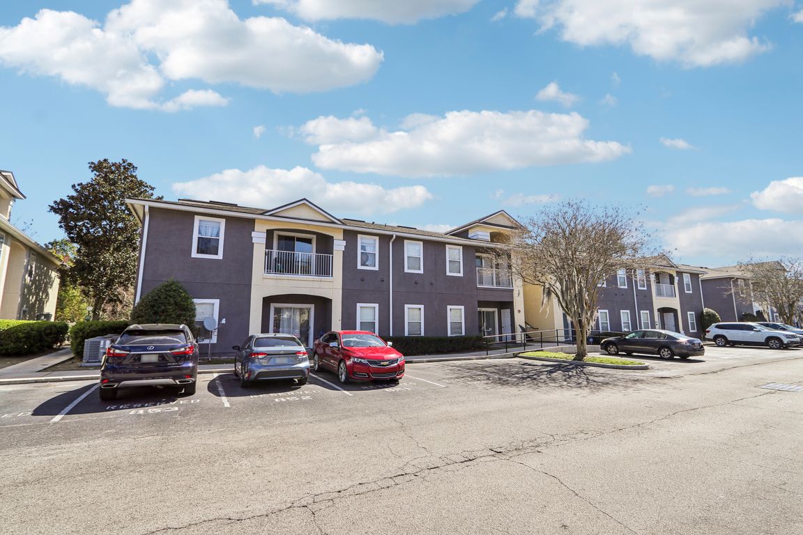 192304 - 7920 Merrill Rd, Jacksonville, FL 32277-S2602-001r.jpg