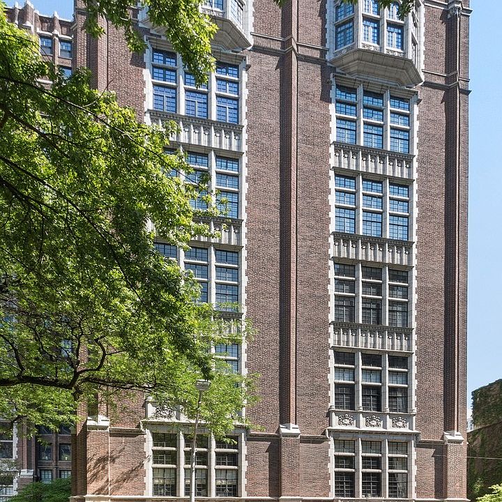 20 E Cedar St APT 4A, Chicago, IL 60611 Zillow