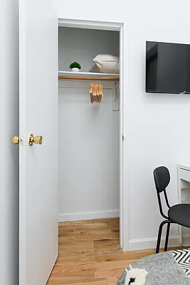 Rented by Owner | media 9