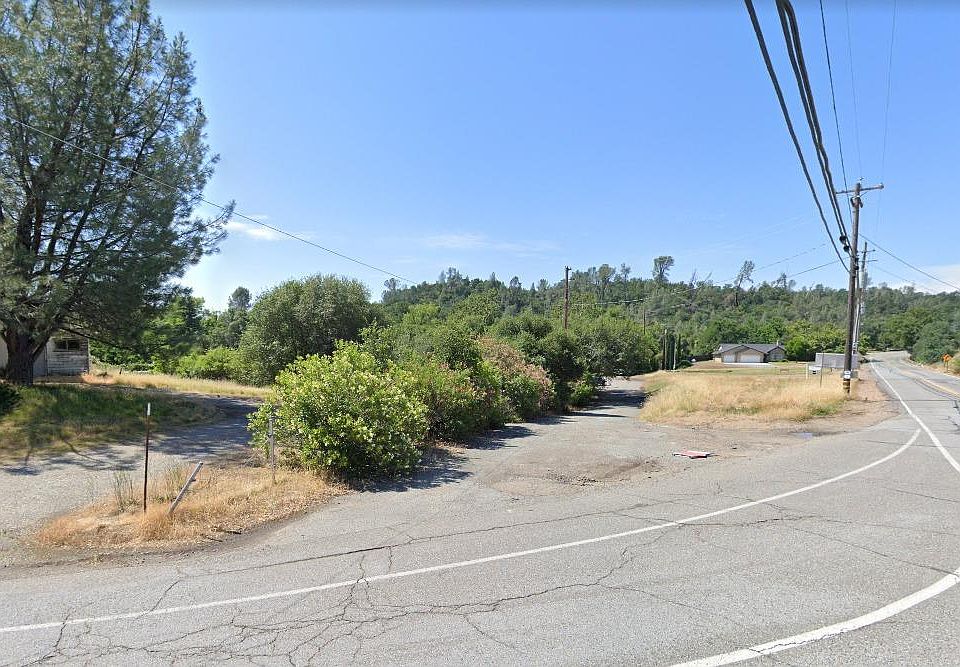 2nd image of 21775 Bend Ferry Rd