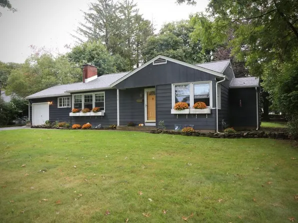 819 W 2nd St, Elmira, NY 14905