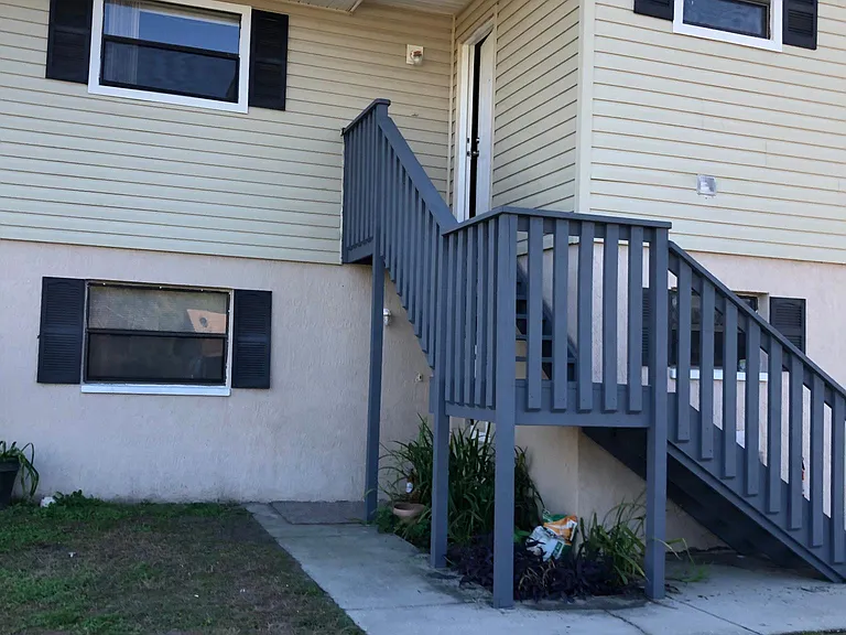 7261 Pond Cir #D — Photo 1