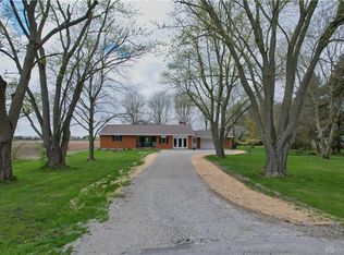 1063 Mohican Trl, Jamestown, OH 45335