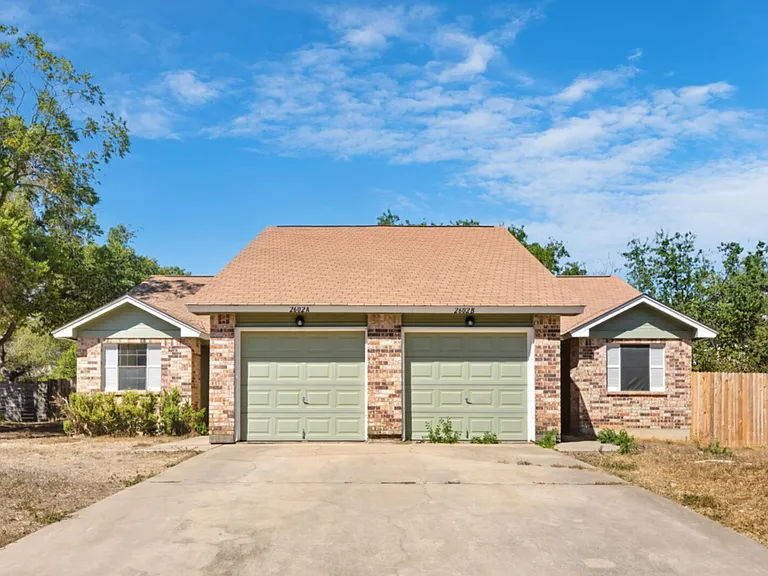 2602 Colquitt Cv #A — Photo 5