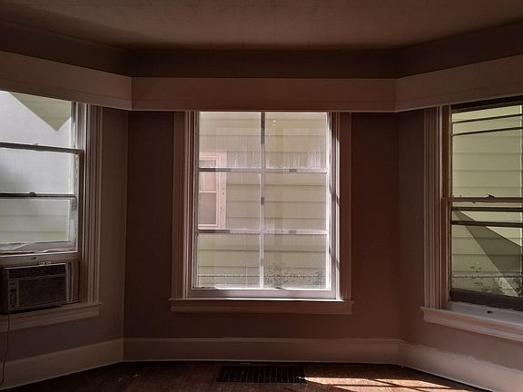 Living room with lots of windows!