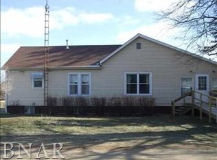 6746 E 1250 North Rd, Bloomington, IL 61732