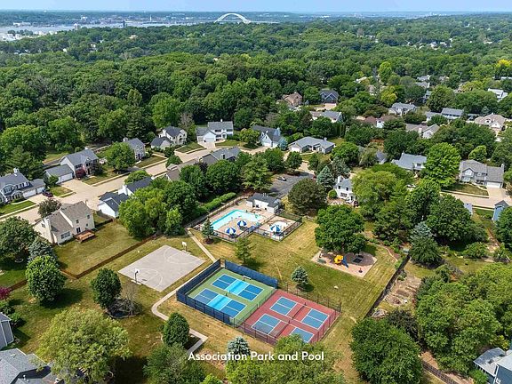 5th image of 4070 Treeline Dr