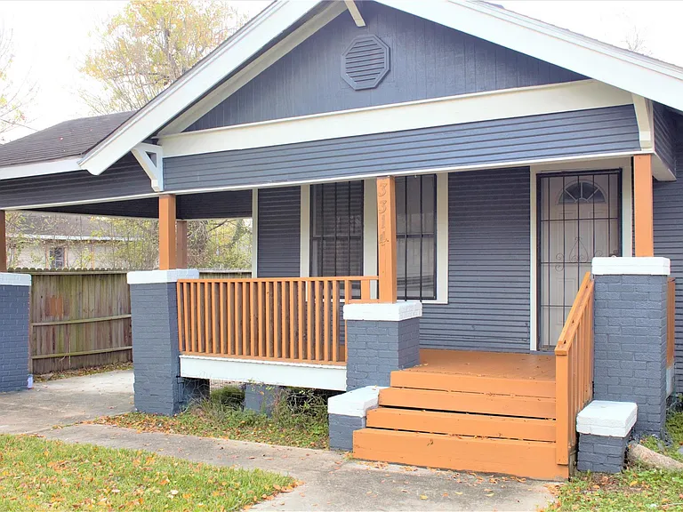 3314 Holman St — Photo 3