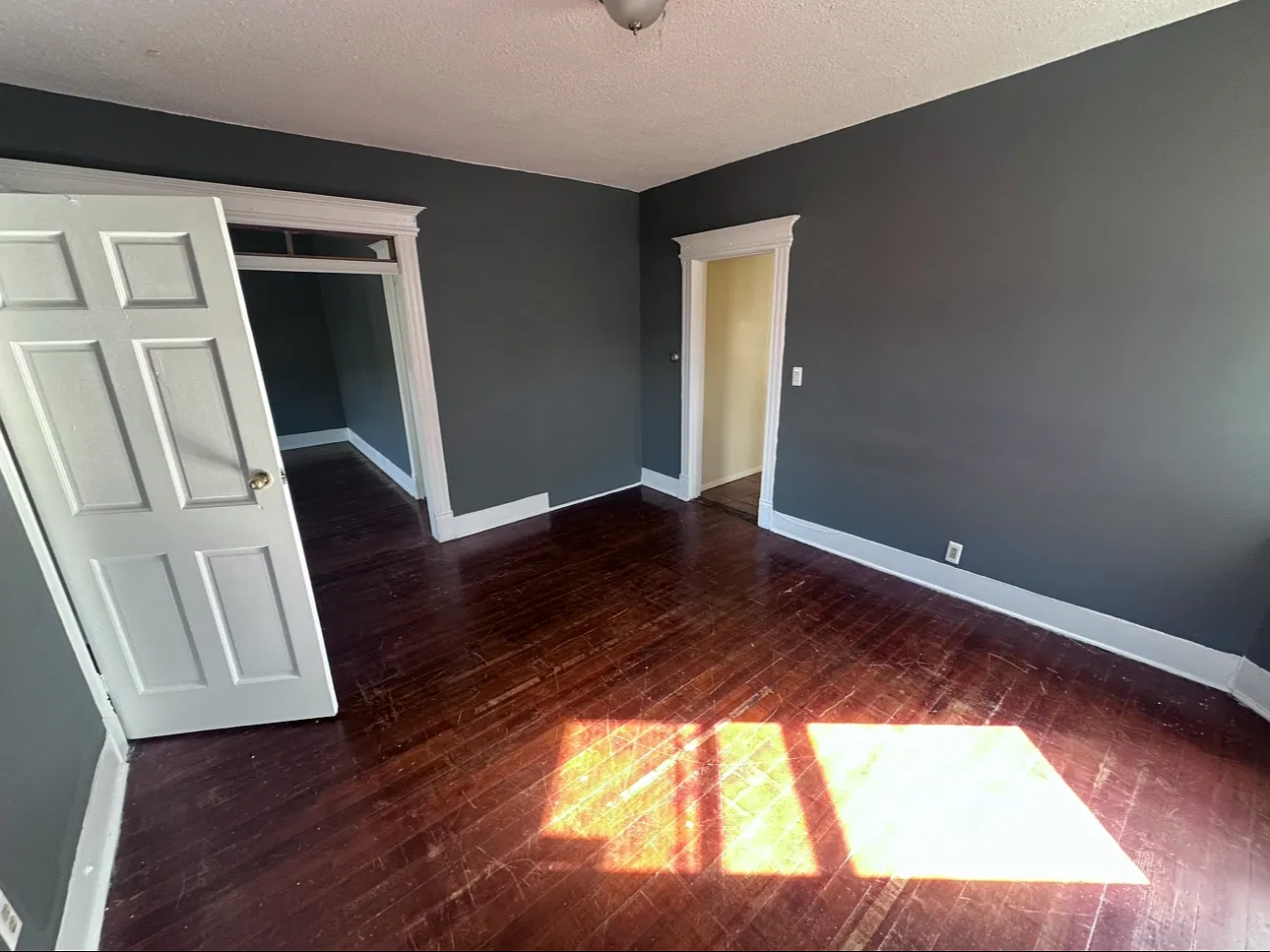 3 bed, 1452 sqft, $1,800 — Photo 3