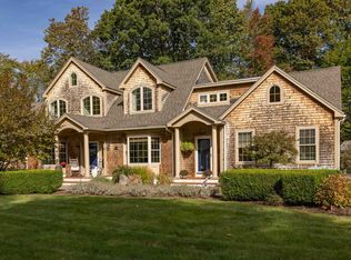 19 Katie Ln, Hampton, NH 03842
