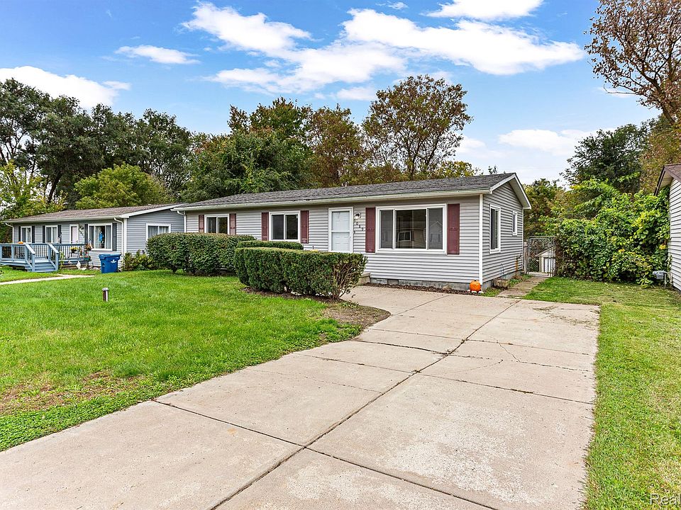 1st image of 5089 Lakeborn Dr