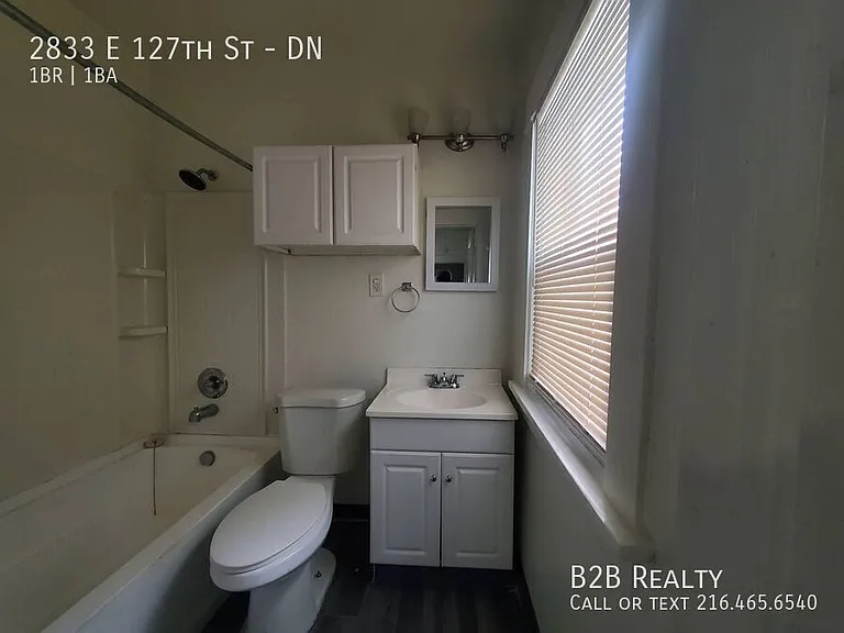 2833 E 127th St #DN — Photo 4