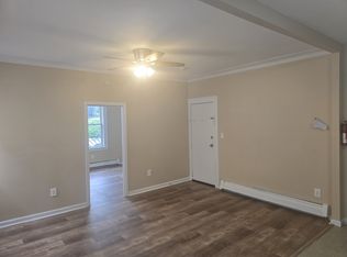 43 Willoughby St #1R, Newark, NJ 07112