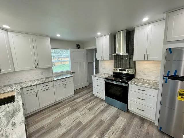 8906 Wadsworth St SW #A — Photo 2