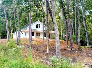 210 Newport Dr, Mount Gilead, NC 27306