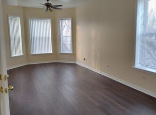 444 W 61st Pl #2, Chicago, IL 60621