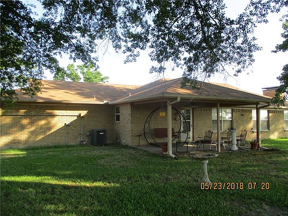 3rd image of 2650 County Road 101