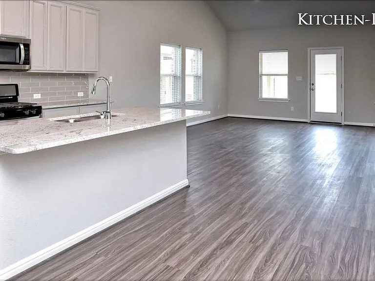 533 Gabrielle Anne Dr — Photo 6