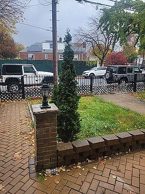 2nd image of 2724 Woodhull Ave #1