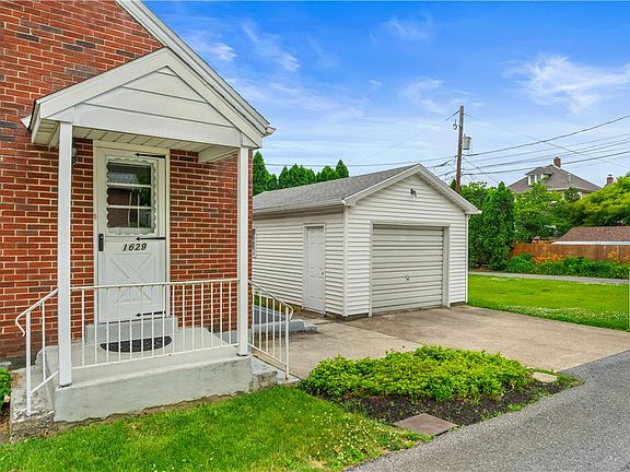 4th image of 1629 Linwood St