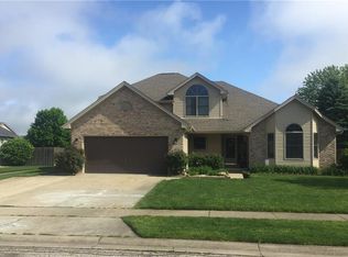 2032 Cheyenne Trl, Columbus, IN 47203