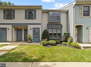 5 Wyndham Pl, Robbinsville, NJ 08691