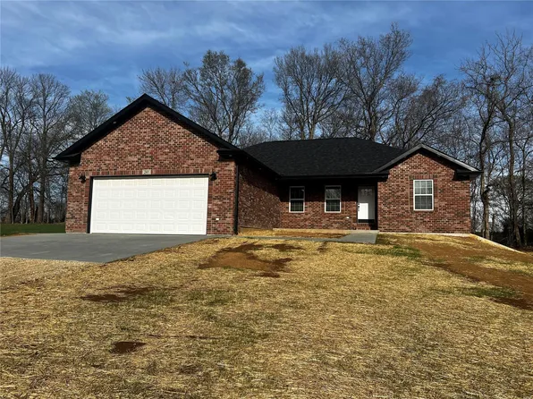 241 Gladiola St, Jackson, MO 63755