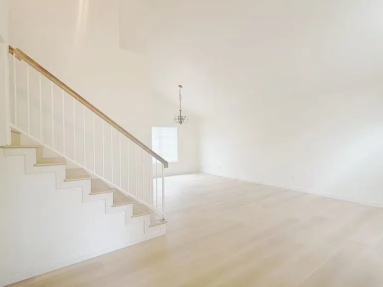 5135 Iemez Cir — Photo 1