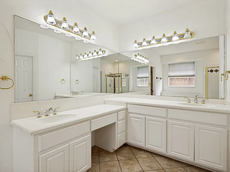 7805 San Isabel Dr — Photo 21