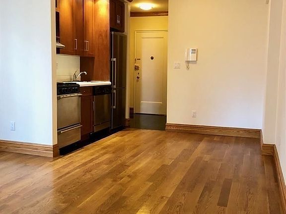 3rd image of 1680 York Ave #C3