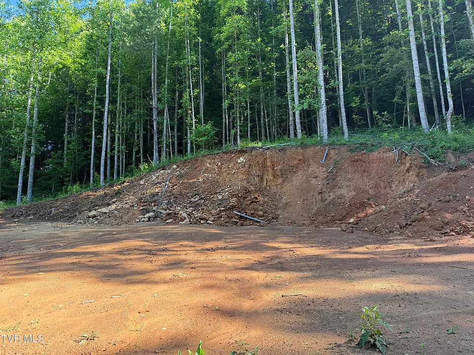 1st image of 1575 Rice Creek Rd