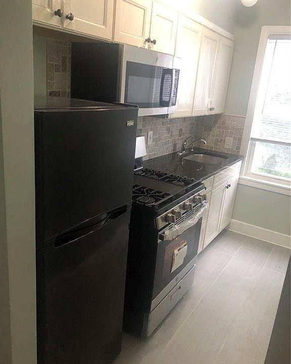 1st image of 49 Marden St