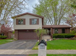 1026 185th St, Homewood, IL 60430