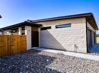 2718 Ada St, Corpus Christi, TX 78405