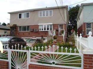 11726 Springfield Blvd, Cambria Heights, NY 11411