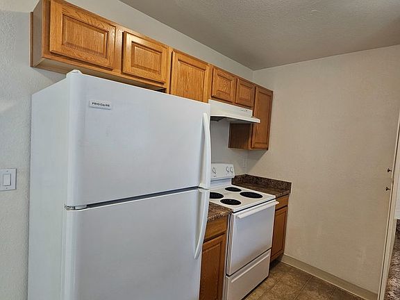 5th image of 1500 Lake Blvd APT 4